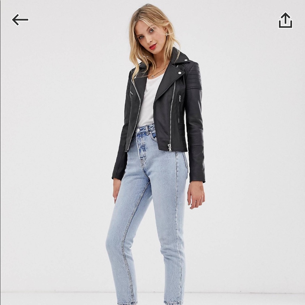 Leather jacket - Picture 3 of 6